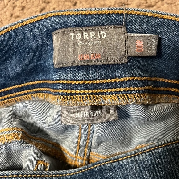 Torrid Lean Jean Jeggings - Picture 8 of 8